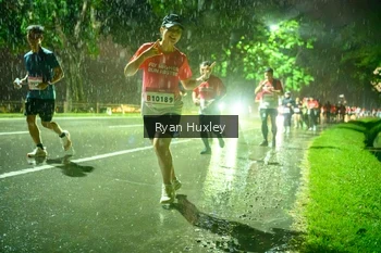 Runner Photo 1906133