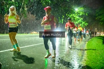 Runner Photo 1906142