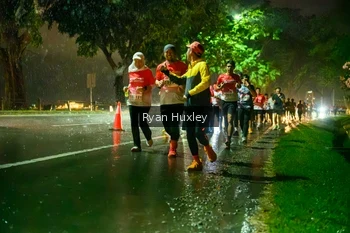 Runner Photo 1906144