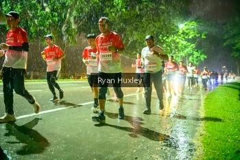 Runner Photo 1906154
