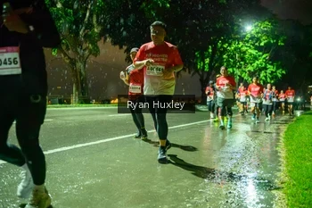 Runner Photo 1906209