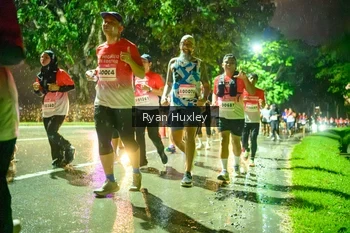 Runner Photo 1906246
