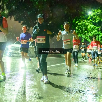 Runner Photo 1906251