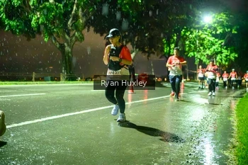 Runner Photo 1906271