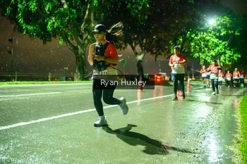 Runner Photo 1906272