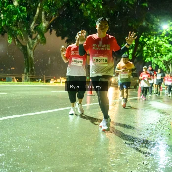 Runner Photo 1906277