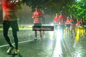 Runner Photo 1906315