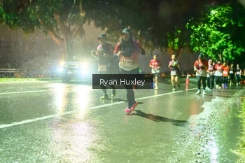 Runner Photo 1906327