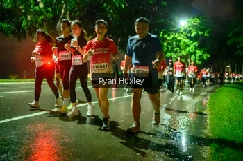 Runner Photo 1906338