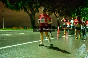 Runner Photo 1906356