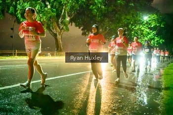 Runner Photo 1906371
