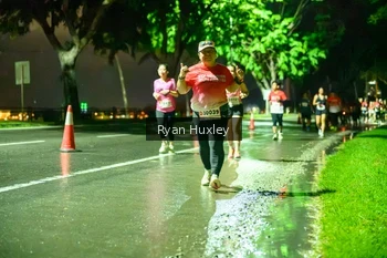 Runner Photo 1906398
