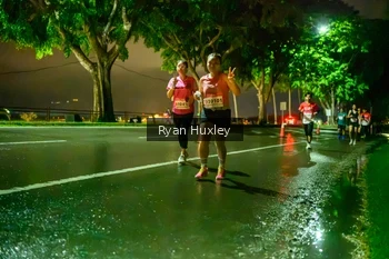 Runner Photo 1906401