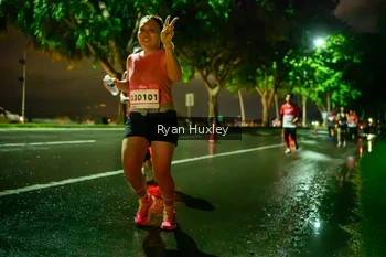 Runner Photo 1906405