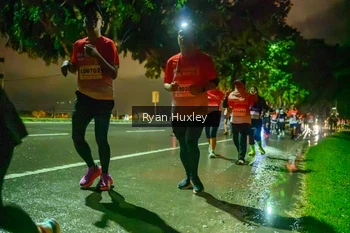 Runner Photo 1906440