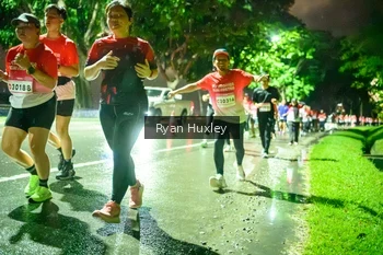 Runner Photo 1906467
