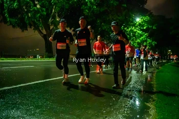 Runner Photo 1906470