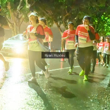 Runner Photo 1906546