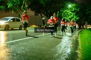 Runner Photo 1906578