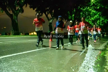 Runner Photo 1906655