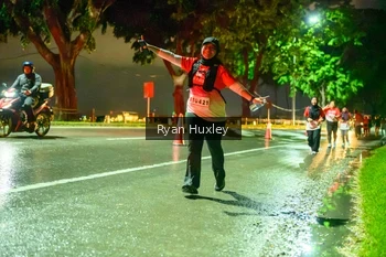 Runner Photo 1906722