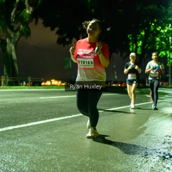 Runner Photo 1906766