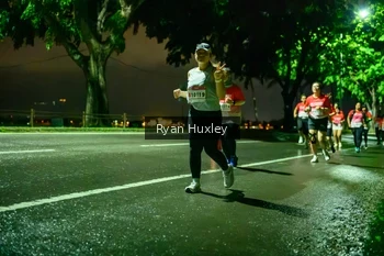 Runner Photo 1906777