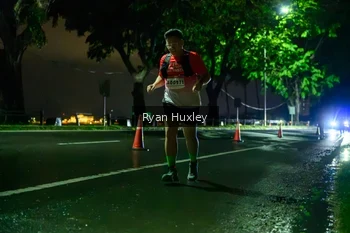 Runner Photo 1906835