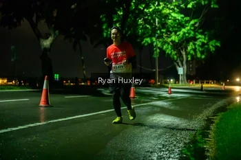Runner Photo 1906908