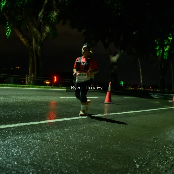 Runner Photo 1906923
