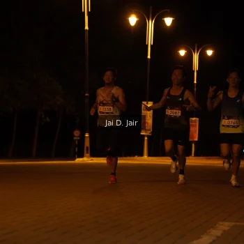 Runner Photo 1907750