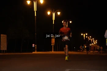 Runner Photo 1907759