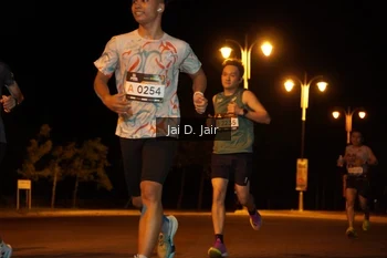 Runner Photo 1907764