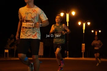 Runner Photo 1907765