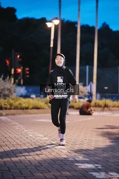 Runner Photo 1908252