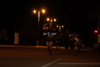 Runner Photo 1909750