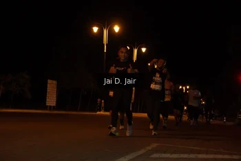 Runner Photo 1909757