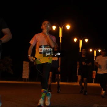 Runner Photo 1909901