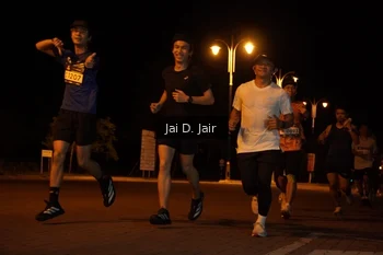 Runner Photo 1909964