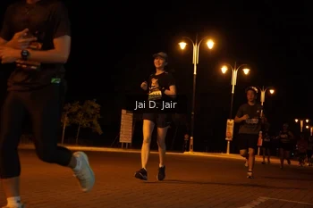 Runner Photo 1910162