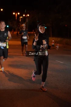 Runner Photo 1910212
