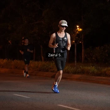 Runner Photo 1910269