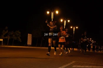 Runner Photo 1910301