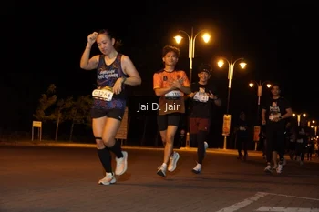 Runner Photo 1910325