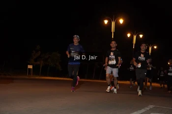 Runner Photo 1910399