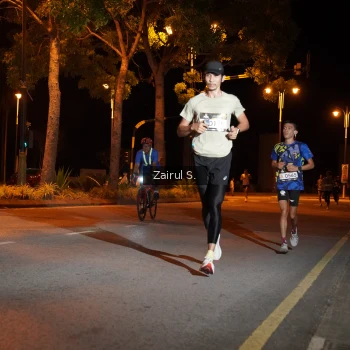 Runner Photo 1910500