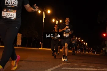 Runner Photo 1910547