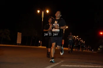 Runner Photo 1910616