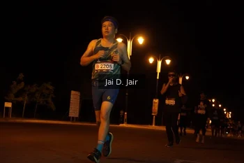 Runner Photo 1910703