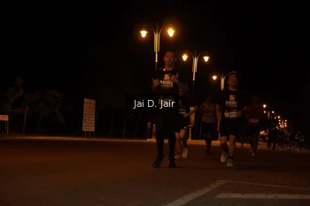 Runner Photo 1910794